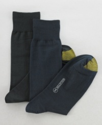 Keep your feet in total comfort with these Goldtoe socks. Keep your feet in total comfort with these Goldtoe socks.