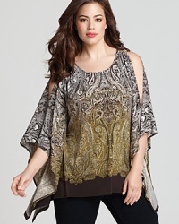 A little rock and roll, a little blue-blood bohemian, this printed MICHAEL Michael Kors Plus top flaunts a fluttering silhouette and statement cold shoulders for an effortless cool that is completely off the beaten path. A little rock and roll, a little blue-blood bohemian, this printed MICHAEL Michael Kors Plus top flaunts a fluttering silhouette and statement cold shoulders for an effortless cool that is completely off the beaten path.