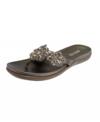 Sparkling allure. Kenneth Cole Reaction's Glam Cam thong sandals feature pretty flower rhinestone detail on the front.