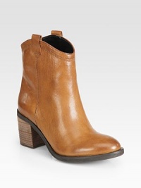 This supple leather go-to is an ideal blend of casual western style and superior craftsmanship, resting on a stacked heel. Stacked heel, 2¾ (70mm)Leather upperPull-on styleLeather liningRubber solePadded insoleImported This supple leather go-to is an ideal blend of casual western style and superior craftsmanship, resting on a stacked heel. Stacked heel, 2¾ (70mm)Leather upperPull-on styleLeather liningRubber solePadded insoleImported