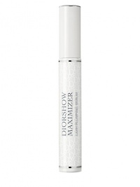The newest addition to the family of legendary Diorshow Mascaras, Diorshow Maximizer Lash Primer Serum instantly primes, plumps, and lengthens lashes with an ultra-light and quick-drying formula. The first active serum mascara primer also contains a unique cell-conditioning complex made up of hydrolyzed soy proteins that promote long-term lash growth, strength, and vitality. The newest addition to the family of legendary Diorshow Mascaras, Diorshow Maximizer Lash Primer Serum instantly primes, plumps, and lengthens lashes with an ultra-light and quick-drying formula. The first active serum mascara primer also contains a unique cell-conditioning complex made up of hydrolyzed soy proteins that promote long-term lash growth, strength, and vitality.