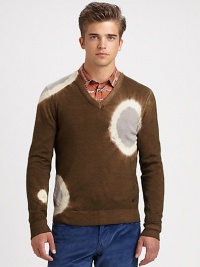 An energetic burst of color and character is effortlessly shaped in luxurious virgin wool.V-neckRibbed knit collar, cuffs and hemVirgin woolDry cleanMade in Italy An energetic burst of color and character is effortlessly shaped in luxurious virgin wool.V-neckRibbed knit collar, cuffs and hemVirgin woolDry cleanMade in Italy