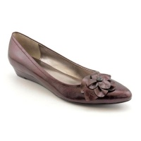 AK Anne Klein Women's Aquire Pump AK Anne Klein Women's Aquire Pump