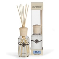 Archipelago's Bergamot Tobacco diffuser adds a decorative touch to any room and fills the home with several months of intoxicating fragrance. Archipelago's Bergamot Tobacco diffuser adds a decorative touch to any room and fills the home with several months of intoxicating fragrance.