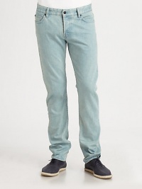Classic straight-leg fit, in a light-blue wash that lends a summery feel, shaped in cool, comfortable cotton.Five-pocket styleInseam, about 33CottonMachine washImported Classic straight-leg fit, in a light-blue wash that lends a summery feel, shaped in cool, comfortable cotton.Five-pocket styleInseam, about 33CottonMachine washImported