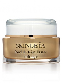 An anti-aging lift foundation formulated like an effective anti-aging skincare treatment to help skin preserve its youth capital by smoothing the skin's surface, reviving complexion radiance, combating the signs of aging, moisturising and softening the skin. All while offering exceptional make-up performance thanks to a texture designed to blend naturally with the skin and restore luminosity. It has smoothing, unifying and luminous effects. An anti-aging lift foundation formulated like an effective anti-aging skincare treatment to help skin preserve its youth capital by smoothing the skin's surface, reviving complexion radiance, combating the signs of aging, moisturising and softening the skin. All while offering exceptional make-up performance thanks to a texture designed to blend naturally with the skin and restore luminosity. It has smoothing, unifying and luminous effects.