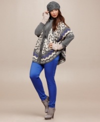 Be cozy and cute in Belle Du Jour's printed plus size cardigan-- spice up your lineup this season! Be cozy and cute in Belle Du Jour's printed plus size cardigan-- spice up your lineup this season!