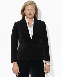 Luxuriously plush cotton velvet lends a touch of regal elegance to a classic single-button silhouette. Luxuriously plush cotton velvet lends a touch of regal elegance to a classic single-button silhouette.