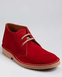 A lean chuckka from Hunter, crafted in soft red suede, with a contrast rubber sole embossed logo at the tongue. A lean chuckka from Hunter, crafted in soft red suede, with a contrast rubber sole embossed logo at the tongue.