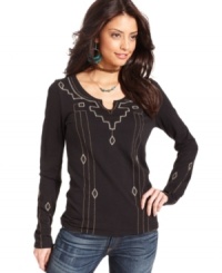 Geometric beading adds a global-inspired look to this Lucky Brand Jeans top -- perfectly paired with denim! Geometric beading adds a global-inspired look to this Lucky Brand Jeans top -- perfectly paired with denim!