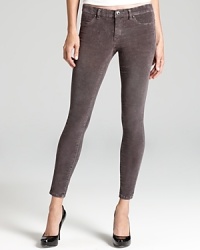 BLANKNYC's skinny jeans, made of lush velveteen, stretch right into fall as a stylish alternative to your everyday denim blues. BLANKNYC's skinny jeans, made of lush velveteen, stretch right into fall as a stylish alternative to your everyday denim blues.