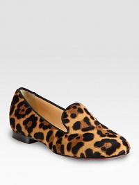 A traditional silhouette of leopard-printed pony hair is the cat's meow. Stacked heel, ½ (15mm)Leopard-printed pony hair upperLeather liningSignature red leather solePadded insoleMade in Italy A traditional silhouette of leopard-printed pony hair is the cat's meow. Stacked heel, ½ (15mm)Leopard-printed pony hair upperLeather liningSignature red leather solePadded insoleMade in Italy