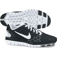 Nike Women's Free TR Fit 2 Running Shoe Black/White (10) Nike Women's Free TR Fit 2 Running Shoe Black/White (10)
