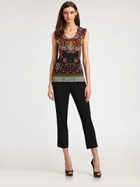 This perfect layering piece is rendered in a finespun silk/cashmere blend, and patterned with a lively paisley-inspired print.ScoopneckSleeveless55% silk/45% cashmereDry cleanMade in ItalyModel shown is 5'11 (180cm) wearing US size 4. This perfect layering piece is rendered in a finespun silk/cashmere blend, and patterned with a lively paisley-inspired print.ScoopneckSleeveless55% silk/45% cashmereDry cleanMade in ItalyModel shown is 5'11 (180cm) wearing US size 4.