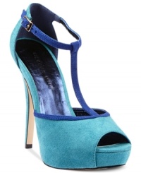 Contrasting colors and textures make Madden Girl's Jennaah T-strap platform sandals a little bit cuter than that pair that's already in your closet. Contrasting colors and textures make Madden Girl's Jennaah T-strap platform sandals a little bit cuter than that pair that's already in your closet.