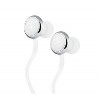DiddybeatsTM High Performance Cream In-ear Headphones with ControlTalkTM DiddybeatsTM High Performance Cream In-ear Headphones with ControlTalkTM
