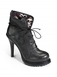THE LOOKPebbled leather designOval toeLace-up closureSeam detailsBack zip closureNordic print-lined shaftLug soleSelf-covered heel 5½ (140mm)Self-covered and lug sole platform THE LOOKPebbled leather designOval toeLace-up closureSeam detailsBack zip closureNordic print-lined shaftLug soleSelf-covered heel 5½ (140mm)Self-covered and lug sole platform