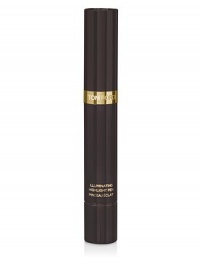 Tom Ford believes in balance and symmetry. The Illuminating Highlight Pen allows you to enhance, contour, or diminish your features to create the appearance of symmetry. The range includes eight highly micronized shades: four tones that catch the light and bring focus to the cheekbones and eyes to create balance and symmetry, and four tones that act as skin-priming concealers to diminish flaws and shadows. All eight tones work to soften and diffuse light for a smooth and undetectable finish. Tom Ford believes in balance and symmetry. The Illuminating Highlight Pen allows you to enhance, contour, or diminish your features to create the appearance of symmetry. The range includes eight highly micronized shades: four tones that catch the light and bring focus to the cheekbones and eyes to create balance and symmetry, and four tones that act as skin-priming concealers to diminish flaws and shadows. All eight tones work to soften and diffuse light for a smooth and undetectable finish.