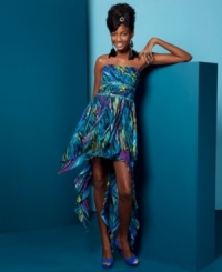 Play your wild card in this party dress from Morgan & Company, where a lively print and asymmetrical hem create a chic and animated design! Play your wild card in this party dress from Morgan & Company, where a lively print and asymmetrical hem create a chic and animated design!