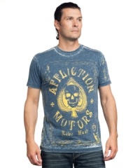 Have full house of fashion with this aces wild graphic t-shirt from Affliction. Have full house of fashion with this aces wild graphic t-shirt from Affliction.