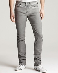 The Brixton is a skinny, straight leg fit with a narrow leg opening. Back pockets feature Joe's Jeans signature stitched arc and leather logo patch. The Brixton is a skinny, straight leg fit with a narrow leg opening. Back pockets feature Joe's Jeans signature stitched arc and leather logo patch.