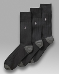 Polo Ralph Lauren 3-pack ribbed contrast crew socks. Ribbed cotton crew sock with embroidered polo player. Contrasting heel and toe. out Polo Ralph Lauren 3-pack ribbed contrast crew socks. Ribbed cotton crew sock with embroidered polo player. Contrasting heel and toe. out