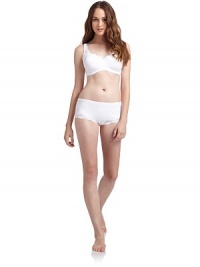 THE LOOKAdjustable shoulder straps with scallop trimContour padded cups with underwire and boningFloral lace trim along the edgesU-backElastic hemAdjustable back hook-and-eye closureTHE MATERIALPolyamide/polyester/cotton/elastane/rayonFully linedCARE & ORIGINHand washImported THE LOOKAdjustable shoulder straps with scallop trimContour padded cups with underwire and boningFloral lace trim along the edgesU-backElastic hemAdjustable back hook-and-eye closureTHE MATERIALPolyamide/polyester/cotton/elastane/rayonFully linedCARE & ORIGINHand washImported