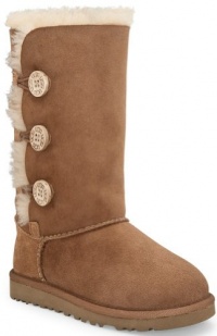 Ugg New Ugg? Australia Bailey Button Triplet Chestnut 5 Youth Boots Ugg New Ugg? Australia Bailey Button Triplet Chestnut 5 Youth Boots