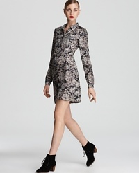 The exotic snake print of this Theory dress offsets its timeless silhouette for a clever play in contrasts. The exotic snake print of this Theory dress offsets its timeless silhouette for a clever play in contrasts.
