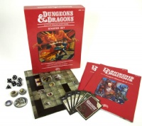 Dungeons & Dragons Fantasy Roleplaying Game: An Essential D&D Starter (4th Edition D&D) Dungeons & Dragons Fantasy Roleplaying Game: An Essential D&D Starter (4th Edition D&D)