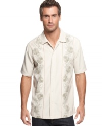 Fall into relaxed style with a sharp look in this leaf-print paneled shirt from Via Europa. Fall into relaxed style with a sharp look in this leaf-print paneled shirt from Via Europa.