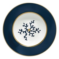 An Alberto Pinto creation for Raynaud, with every piece carefully studied, each one bearing its own story. The organic, branch-like Cristobal pattern makes for splendid contemporary and formal table settings. An Alberto Pinto creation for Raynaud, with every piece carefully studied, each one bearing its own story. The organic, branch-like Cristobal pattern makes for splendid contemporary and formal table settings.