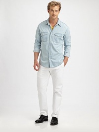 Nothing's more comfortable or classic than this relaxed shirt in soft washed cotton denim.Point collarButton frontTwo button-flap chest pocketsLong sleevesShirttail hemCottonMachine wash Imported