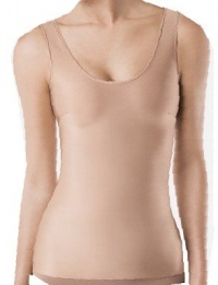 SPANX Simplicity Scoop Neck Minimizing Camisole (X-Large (18-20), Nude) SPANX Simplicity Scoop Neck Minimizing Camisole (X-Large (18-20), Nude)
