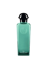 HERMÈS Colognes are generous, figurative expressions of simple pleasures-written as olfactory snapshots. Eau d'orange verte is the founding Eau de cologne in the HERMÈS Colognes Collection. Sparkling and invigorating, it carries the green freshness of an explosion of oranges with a woody signature. Citrus, minty, woody. HERMÈS Colognes are generous, figurative expressions of simple pleasures-written as olfactory snapshots. Eau d'orange verte is the founding Eau de cologne in the HERMÈS Colognes Collection. Sparkling and invigorating, it carries the green freshness of an explosion of oranges with a woody signature. Citrus, minty, woody.