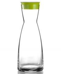 Wine, water – whatever's on tap! – will look more than refreshing in the Ypsilon Brio carafe from Bormioli Rocco. A simple design in dishwasher-safe glass is capped off with a lime-green lid. Wine, water – whatever's on tap! – will look more than refreshing in the Ypsilon Brio carafe from Bormioli Rocco. A simple design in dishwasher-safe glass is capped off with a lime-green lid.