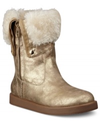 Have an outstanding winter in this cute shoe. G by GUESS' Amaze faux-fur cold boots can be cuffed up or down, and look amazing either way. Have an outstanding winter in this cute shoe. G by GUESS' Amaze faux-fur cold boots can be cuffed up or down, and look amazing either way.