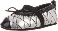 Stuart Weitzman Layette Baby Chippy 2 Ballet Flat (Infant/Toddler),Silver,2 M US Infant Stuart Weitzman Layette Baby Chippy 2 Ballet Flat (Infant/Toddler),Silver,2 M US Infant