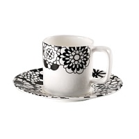Bianco Nero is the exclusive tableware range from the internationally famous designer, Missoni. Featuring both dinnerware and tea items, it is both practical and stunningly beautiful.