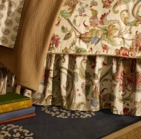 Ralph Lauren Antigua Floral Full Bedskirt Ralph Lauren Antigua Floral Full Bedskirt
