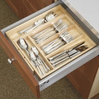 Axis Expandable Kitchen Utensil and Cutlery Drawer Organizer Axis Expandable Kitchen Utensil and Cutlery Drawer Organizer