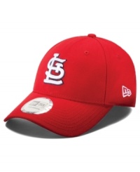 Rep the St. Louis Cardinals wherever you go with this cap by New Era.