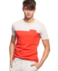 This is one crew you want to be a part of. Upgrade your casual style with this colorblocked t-shirt from Kenneth Cole Reaction. This is one crew you want to be a part of. Upgrade your casual style with this colorblocked t-shirt from Kenneth Cole Reaction.