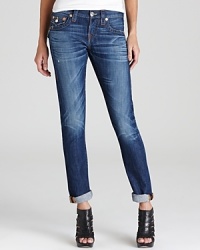 Channel tomboy chic in these True Religion jeans--borrowed from the boys and slightly roughed up in a loose-fitting and more relaxed fit. Channel tomboy chic in these True Religion jeans--borrowed from the boys and slightly roughed up in a loose-fitting and more relaxed fit.
