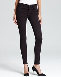These flattering dark wash J Brand skinny jeans are made from an incredibly soft fabric for the utmost comfort and stretchability. These flattering dark wash J Brand skinny jeans are made from an incredibly soft fabric for the utmost comfort and stretchability.