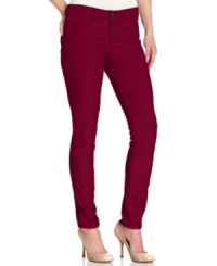 Part jeans, part leggings, Calvin Klein Jeans' jeggings offer a super-snug fit, now in a rich wash! Part jeans, part leggings, Calvin Klein Jeans' jeggings offer a super-snug fit, now in a rich wash!