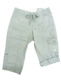 Calvin Klein Women's Convertible Cargo Bermuda Short (Light Grey, Medium) Calvin Klein Women's Convertible Cargo Bermuda Short (Light Grey, Medium)