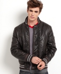 Give your cold-weather casual look and overhaul with this quilted jacket from Bar III. Give your cold-weather casual look and overhaul with this quilted jacket from Bar III.