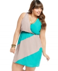 Land on-trend style for spring with Soprano's sleeveless plus size dress, finished by a colorblocked pattern. Land on-trend style for spring with Soprano's sleeveless plus size dress, finished by a colorblocked pattern.