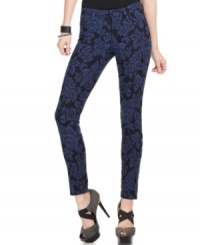 GUESS? gives skinny jeans a trend-right boost by way of a tapestry print! Pair the denim with platform heels for a look that's high on modern style! GUESS? gives skinny jeans a trend-right boost by way of a tapestry print! Pair the denim with platform heels for a look that's high on modern style!